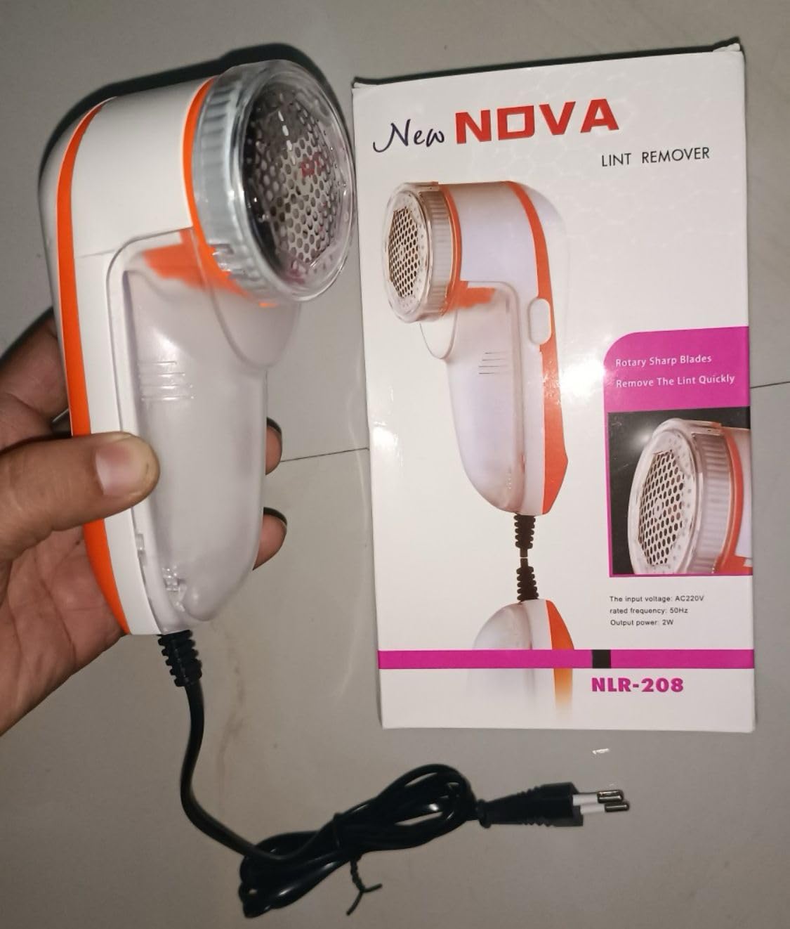 Lint Remover for Clothes Electric Fabric Lint Shaver with 6 Blades, 9000 RPM Motor for Sweater, Woolen Clothes and Blankets